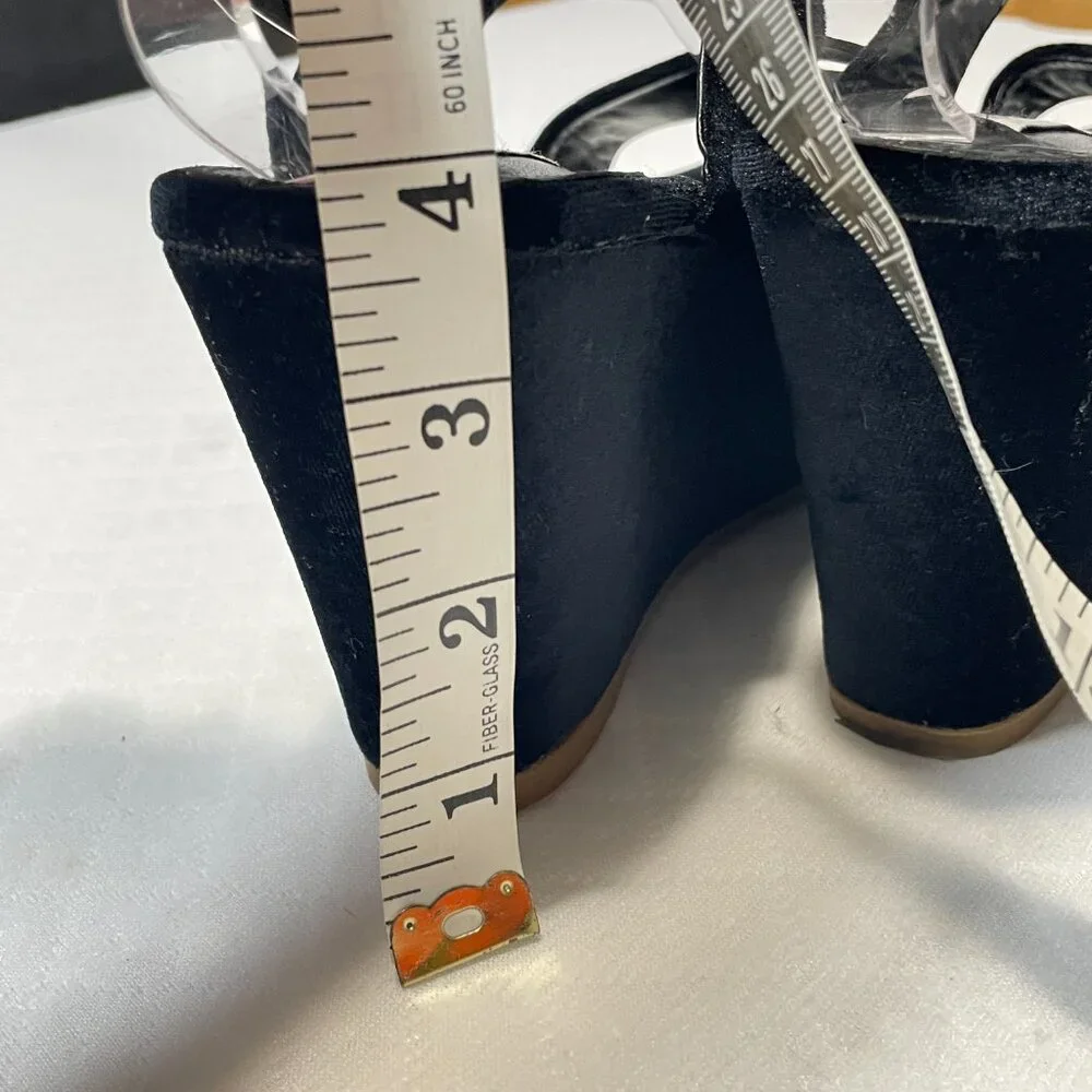 Steve‎ Madden Carlyle Women's Black Velvet Wedge Sandals Size 10M